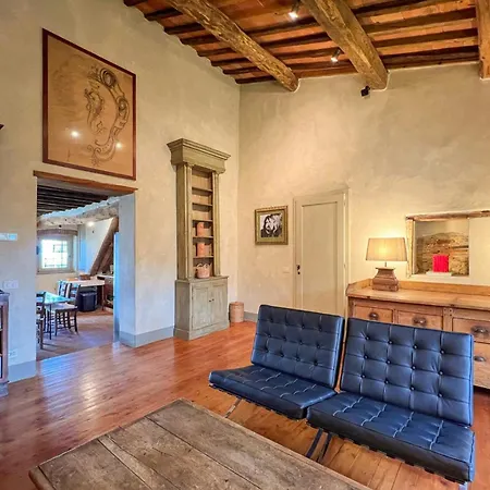 Tuscan With Pool Near Florence Pescia